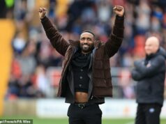 Manažérsky debut Jermaina Defoa: Bratranec bývalej hviezdy Premier League, ktorá zachránila svoju stranu vo Wokingu, veľké ambície klubu a horskú dráhu pre bývalého útočníka Spurs. Defoe možno strelil viac ako 300 gólov počas svojej kariéry, vrátane 20 v 57 zápasoch za Anglicko, ale tento od Pennanta v 85. minúte ho nadchol rovnako ako ktorýkoľvek z jeho.