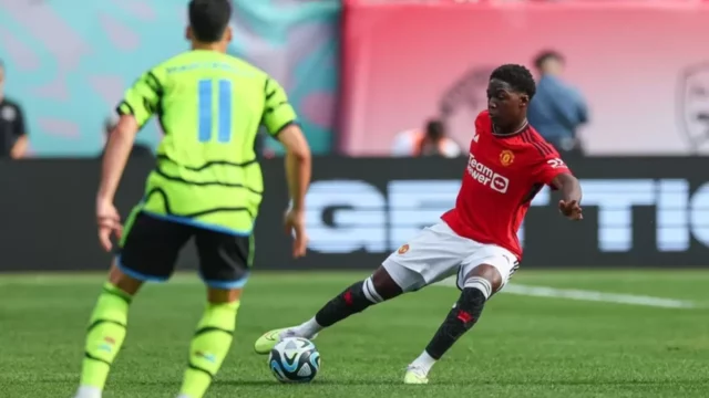 Manchester United Strikes Gold: Prečo predĺženie zmluvy s Kobbie Mainoo zmenilo hru
