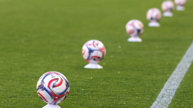 Manchester United dramaticky prehral finále Premier League Cup 2025/26
