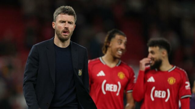 Manchester United sa blíži ku kvalifikácii Ligy majstrov, Carrick hovorí, že práce stále prebiehajú
