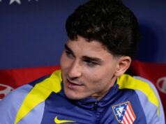 Medzi odkazmi Arsenalu zabŕdol Julian Alvarez – „Všetci to trochu preháňate“ Julian Alvarez je spájaný s letným prestupom do Arsenalu