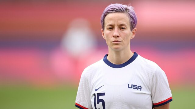 Megan Rapinoe prerušila novú politiku MOV pre biologickú spôsobilosť žien Megan Rapinoe prerušila novú politiku MOV pre biologickú spôsobilosť žien