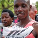 Menej ako 2-hodinový maratón Sabastiana Sawe posúva Adidas vpred v počte metrov