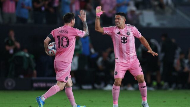 Messi a Suarez skórovali, keď Inter Miami remizoval s Austinom 2:2 v prvom zápase na novom domácom štadióne
