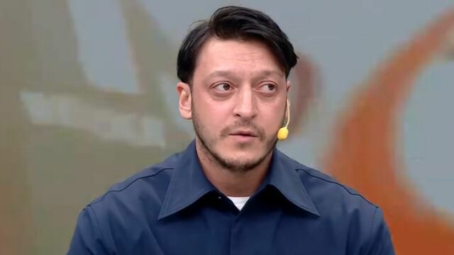 Mesut Ozil na seminári