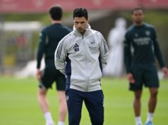 Mikel Arteta povedal, že ukazovanie chýb hráčom Arsenalu Bournemouth je chybou a vedie k veľkým víťazstvám Tréner Arsenalu Mikel Arteta povedal, že má všetku motiváciu, ktorú potrebuje, aby vyhral titul v Premier League