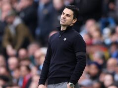Mikel Arteta sa po porážke Man City bojí vyhodiť Arsenal ako expert na reč tela vynáša verdikt Mikel Arteta, manažér Arsenalu počas zápasu Premier League medzi Manchestrom City a Arsenalom na Etihad Stadium 19. apríla 2026 v Manchestri v Anglicku