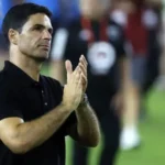 Mikel Arteta sa vyparí pri riskantných penaltových rozhodnutiach proti Atléticu Madrid