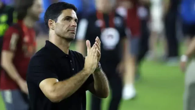 Mikel Arteta sa vyparí pri riskantných penaltových rozhodnutiach proti Atléticu Madrid
