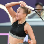 Mirra Andreeva po zisku titulu na okruhu WTA Tour v Linzi nasleduje bizarnú tradíciu
