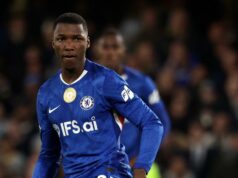 Moises Caicedo predĺžil zmluvu s Chelsea do roku 2033 Moises Caicedo predĺžil zmluvu s Chelsea do roku 2033