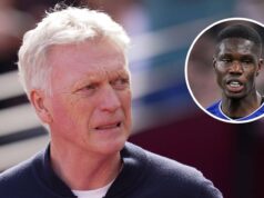 Moyes čelí rodinným problémom ako trio 90 miliónov libier, na ktoré sa zameriaval počas problémov Thierna Barryho Moyes čelí rodinným problémom ako trio 90 miliónov libier, na ktoré sa zameriaval počas problémov Thierna Barryho