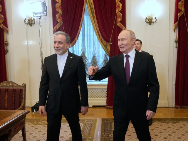 Môže Rusko slúžiť ako ekonomická záchranná linka pre Irán počas hormuzskej blokády? | Americko-izraelská vojna proti Iran News
