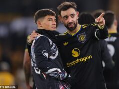 Muž United U21 čelí bitke o Shea Laceyho v zápase Realu Madrid po tom, čo 18-ročného hráča povýšil do prvého tímu Michael Carrick Shea Lacey teraz permanentne spolupracuje s prvým tímom Man United a nie s U21