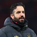 Ruben Amorim počas zápasu Premier League medzi Manchestrom United a Wolverhampton Wanderers na Old Trafford.