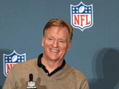 NFL sa usiluje o to, aby sa vlajkový futbal stal populárnym v Austrálii pred olympijskými hrami v LA Komisár NFL Roger Goodell (na obrázku) bol nedávno pozitívnym vyhlásením