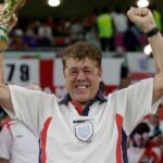 Andy Milne hovorí v In The Mixer