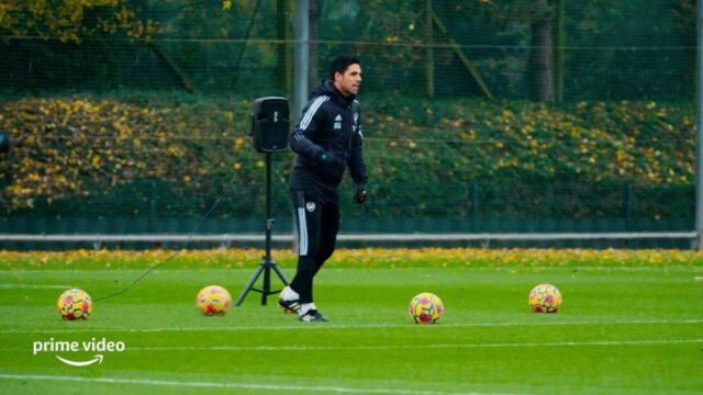 Glen Hoddle a Michael Owen počas Anglicka proti Tunisku na Stade Velodrome v Marseille počas Majstrovstiev sveta vo futbale vo Francúzsku 15. júna 1998. (Foto: David Ashdown/Getty Images)