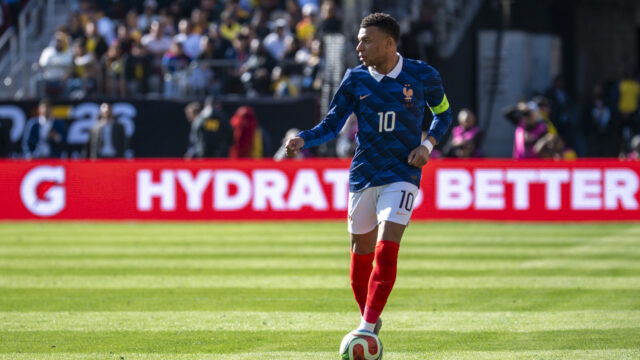 'Náhodné' klepnutie? Čo znamená najnovšia aktivita Kyliana Mbappeho na sociálnych sieťach pre Real Madrid
