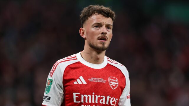 Ben White z Arsenalu počas finálového zápasu Carabao Cup Arsenal a medzi Manchestrom City na štadióne Wembley 22. marca 2026 v Londýne v Anglicku. 