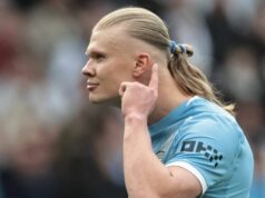 Najnovšie z Arsenalu: Erling Haaland posiela správu Arsenalu, keď Mikel Arteta dostane verdikt o plnení fliaš MANCHESTER, ANGLICKO – 19. apríla: Martin Odegaard z Arsenalu vyzerá skľúčene počas zápasu Premier League medzi Manchestrom City a Arsenalom na Etihad Stadium 19. apríla 2026 v Manchestri v Anglicku. (Foto: Carl Recine/Getty Images)