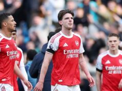 Najnovšie z Arsenalu: William Saliba vydáva pokyny pre preteky o titul, keď traja hráči vyzvali, aby zvýšili William Saliba z Arsenalu pred zápasom Premier League medzi Manchestrom City a Arsenalom na Etihad Stadium 19. apríla 2026 v anglickom Manchestri.