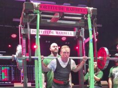 Najsilnejší austrálsky politik vyniká v silovom trojboji – tu je množstvo stláčania na lavičke, mŕtveho ťahu a drepu Steven Miles (na obrázku) zaujal svojím nedávnym vystúpením na súťaži v silovom trojboji