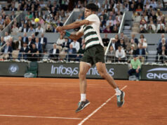 Nedávne rozhodnutia French Open hnevajú fanúšikov a oslovujú hráčov Nedávne rozhodnutia French Open hnevajú fanúšikov a oslovujú hráčov