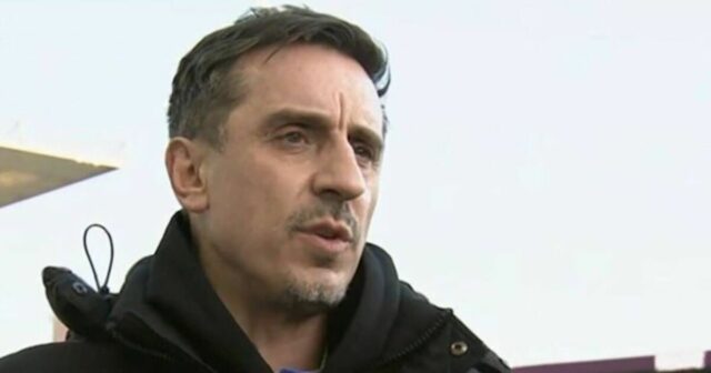 Neville obviňuje dvoch hráčov Chelsea zo zlyhania Roseniora - "Zašíval ho" | Futbal | Šport
