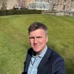 Newcastle nechcel, aby sa niekto dostal do areálu Matfen Hall, keď sa ich veľkí stopéri stretli na rozhodujúcom summite – ale to nezastavilo nášho hlavného futbalového reportéra Craiga Hopea.