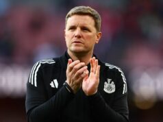 Newcastle je pripravený inkasovať na flope 55 miliónov libier menej ako ROK po jeho podpísaní LONDÝN, ANGLICKO - 25. apríla: Yoane Wissa z Newcastlu United počas zápasu Premier League medzi Arsenalom a Newcastle United na Emirates Stadium 25. apríla 2026 v Londýne v Spojenom kráľovstve. (Foto: Izzy Poles - AMA/Getty Images)