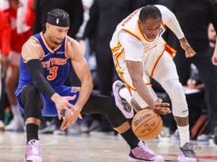 Newyorskí rozhlasoví hostitelia sa zbláznia do divokých Knicks, Jets, Mets minute Newyorskí rozhlasoví hostitelia sa zbláznia do divokých Knicks, Jets, Mets minute