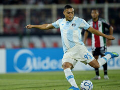 Nikdy predtým: ušetrené 3⃣ penalty za 5 minút v Sudamericane Download app from appStore
