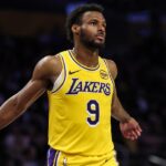 Nike je zamietnutá ochranná známka pre logo Bronnyho Jamesa „b9“. Tu je dôvod