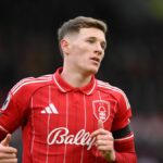 Elliot Anderson vynechá vo štvrtok večer zápas Nottinghamu Forest