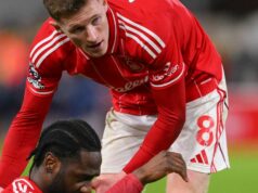 Nottingham Forest zverejnil vyhlásenie o zranení štyroch hráčov uprostred boja o zostup Tottenhamu Elliot Anderson si v sobotu oddýchol na otvorenom tréningu Nottingham Forest, zatiaľ čo Ola Aina sleduje samostatný program.