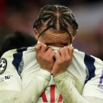 Holandský stredopoliar Tottenhamu Hotspur #07 Xavi Simons reaguje po 16. kole futbalového zápasu Ligy majstrov UEFA medzi Tottenhamom Hotspur a Atleticom Madrid na štadióne Tottenham Hotspur v Londýne 18. marca 2026.