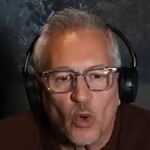 Gary Lineker hovorí na podcaste