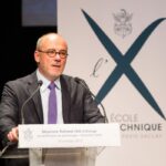 Nový prezident Marseille Stéphane Richard nazýva rolu „prácou snov“, keďže sa snaží „zladiť“ klub s fanúšikmi