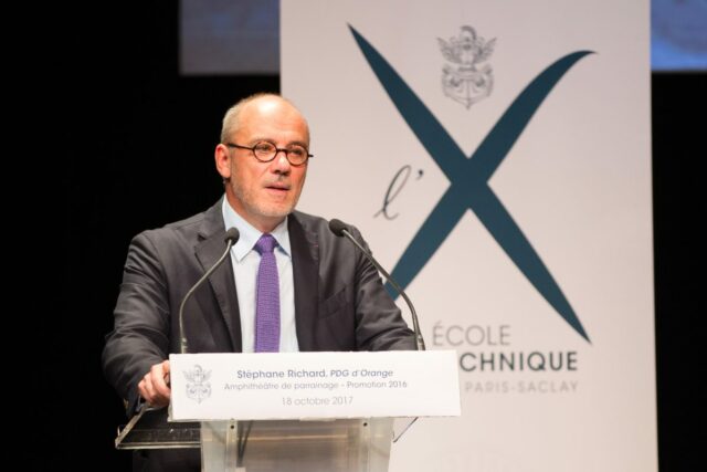 Nový prezident Marseille Stéphane Richard nazýva rolu „prácou snov“, keďže sa snaží „zladiť“ klub s fanúšikmi
