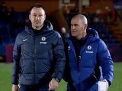 Obrovský čistý majetok Johna Terryho po predaji dresu Ronalda za veľkú sumu a „kúpe klubu EFL“ John Terry a Mark Robinson