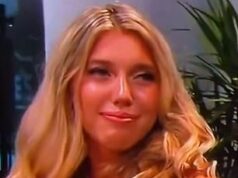 Očarujúca sestra NFL Dillona Thienemana ukradne show počas rodinného rozhovoru Ohromujúca sestra hviezdy New Chicago Bears Dillona Thienemana upútala pozornosť fanúšikov