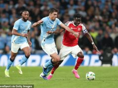 Odhalené: Ako môže nedeľný kritický súboj medzi Arsenalom a Manchestrom City na Etihad viesť k play-off o titul v Premier League Manchester City a Arsenal sa v nedeľu stretnú v obrovskom šesťbodovom súboji o titul na Etihad