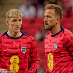 Všestrannosť Anthonyho Gordona v prednej línii – najmä po prechode z ľavého krídelníka na útočníka v tejto sezóne – upútala pozornosť nemeckého šampióna.