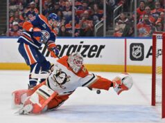 Oilers premrhajú 2-gólový náskok, potom sa vrátia na hranu Ducks NHL: Play-off o Stanley Cup – Anaheim Ducks v Edmontone Oilers
