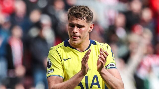 Ostrohy sú „veľmi hlboko“ a zostup „na teba pozerá“
