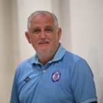 Owen Coyle: India by mala využiť viac talentov zo zámoria ako Ryan Williams