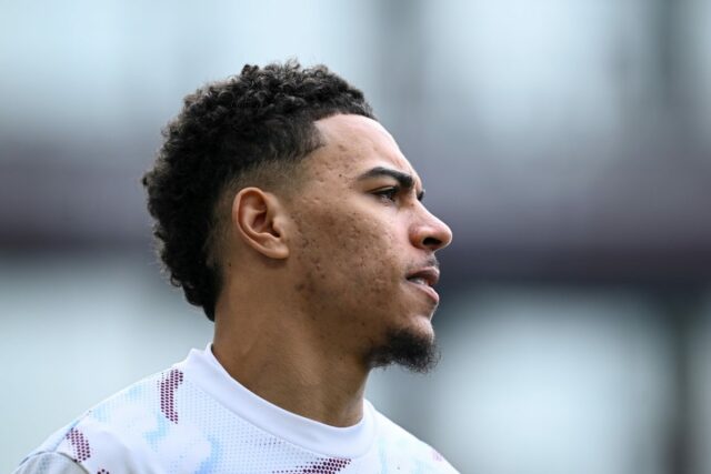 PSG bojuje s gigantmi Premier League o získanie Morgana Rogersa PSG bojuje s gigantmi Premier League o získanie Morgana Rogersa z Aston Villy