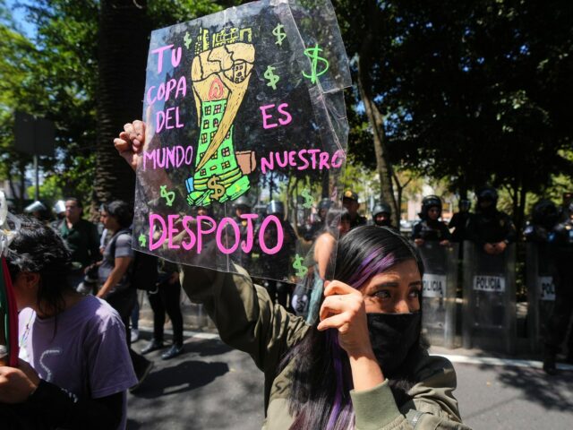 Päť hlavných problémov ovplyvňujúcich Majstrovstvá sveta vo futbale s 50 dňami do konca | Správy o majstrovstvách sveta 2026
