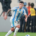 Patrick Dorgu a Lisandro Martinez zaradení ako Manchester United potvrdzujú zostavu tréningového kempu v Dubline